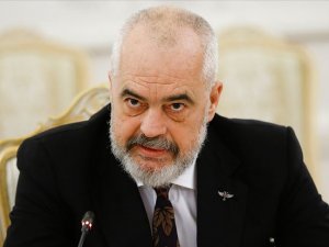 Arnavutluk Başbakanı Rama’dan Arnavutluk ve Kosova’nın birleşebileceği sinyali
