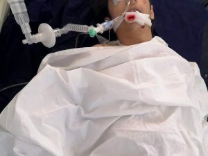Irak’ın kuzeyinde trafik kazası geçiren Hakkarili genç ambulans uçak istiyor