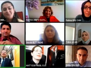 Rektör Kızılay’dan ebelere övgü