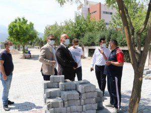 Vatandaşların talepleri yerinde dinleniyor