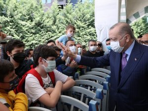 Cumhurbaşkanı Erdoğan Kovid aşıları patentiyle ilgili: “Bunu biz ürettik, dolayısıyla kimseye vermeyiz” gibi bir mantık yanlış bir yaklaşımdır”