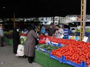 Eyüpsultan’da kurulan semt pazarları denetlendi