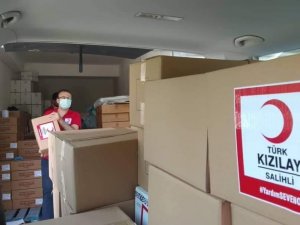 Salihli Kızılay gönüllere dokuyor