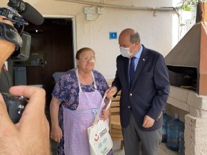 KKTC Cumhurbaşkanı Tatar, YTB’nin ‘Gönül Köprüsü’ projesi ile vatandaşlarla buluştu