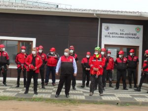 Kartallı afet gönüllülerine yönelik “Afet Anında Acil Müdahale” eğitimi