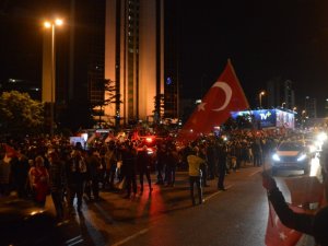 İstanbul’daki İsrail Başkonsolosluğu önündeki protesto devam ediyor