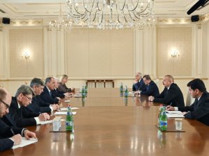 Azerbaycan Cumhurbaşkanı Aliyev, Rusya Dışişleri Bakanı Lavrov’u kabul etti