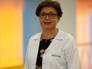 Kurdeşen Covid habercisi, saç dökülmesi Covid belirtisi