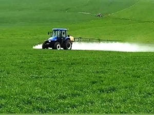 Çiftçilere ilaçlama uyarısı