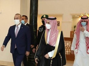 Dışişleri Bakanı Çavuşoğlu, Suudi Arabistanlı mevkidaşı el Suud ile görüştü
