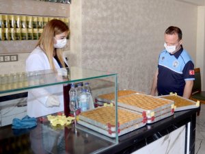 Kuşadası’nda Ramazan Bayramı arifesinde gıda denetimi yapıldı