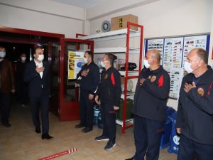 Başkan Altay son sahurda itfaiyecilerle buluştu