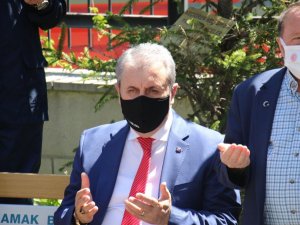 BBP Genel Başkanı Destici ile AK Parti Genel Sekreteri Şahin, Cebeci Askeri Şehitliği’ni ziyaret etti