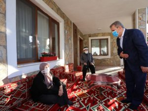 BBP Genel Başkanı Destici, bayrama baba ocağında girdi