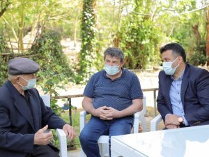 Başkan Doğan bayramda yaşlıları ve şehit ailelerini unutmadı