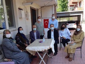 AK Parti, Şehit aileleri ile bayramlaştı