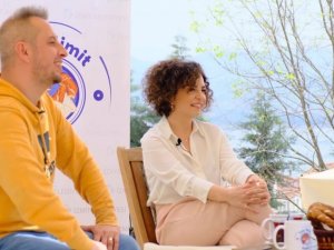 ‘Çay Simit İzmit’ sohbetleriyle ünlü isimleri ağırlanacak