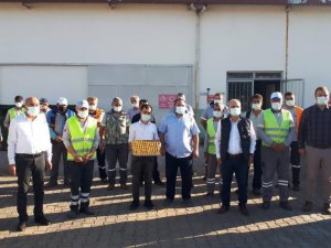 Başkan Kayda, temizlik işçileriyle bayramlaştı