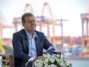 Seçer: "100 bin gıda kolisi dağıttık"