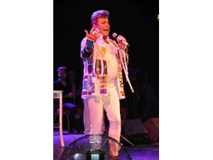 Kuşadası’nda Fatih Ürek Coşkusu