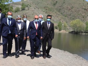 Başkan Altınok yeni mesire alanını inceledi