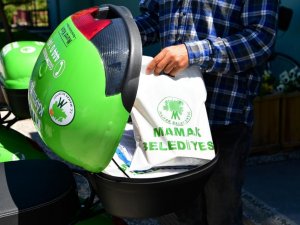 Mamak Belediyesi’nin ‘Kitap Kapınızda’ projesine ilgi büyük