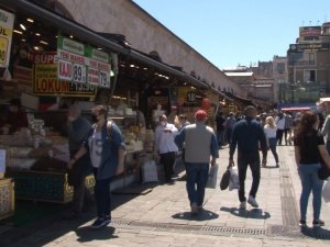 Eminönü esnafından çağrı: "Herkesi aşı olmaya davet ediyorum"