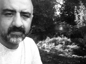 Beyin kanaması geçiren hemşire hayatını kaybetti