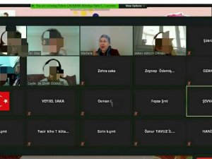 Kütahyalı öğrenciler Amerikalı Uzman Doktor Mıchelle Quaye ile buluştu