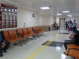 Tatvan’da onarılan eski hastane binası hizmet vermeye başladı