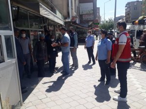 Iğdır’da filyasyon ekipleri işyerlerini denetledi