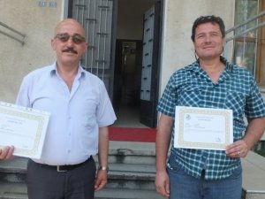 Burhaniye’de sağlıkçıların belge sevinci