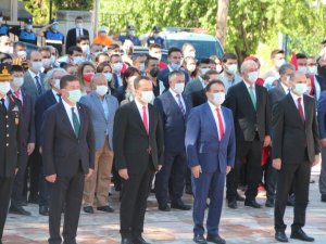 19 Mayıs kutlamalarında isim krizi