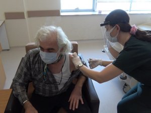 Nüfusu 1 milyon 850 bin 565 olan Trakya’da aşı olan kişi sayısı 1 milyona yaklaştı