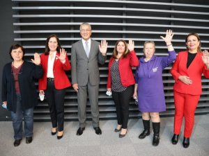 Mezitli Belediyesi, Avrupa Yerel Yaşamda Kadın Erkek Eşitliği Şartı’nı imzaladı