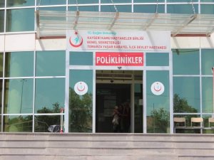 Tomarza Devlet Hastanesi’nde hacamat tedavisi yapılmaya başlandı