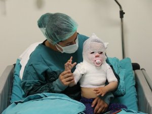 O bebek iyileşmeye başladı
