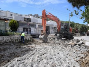 Kuşadası Sanayi Sitesi’nde değişim sürüyor