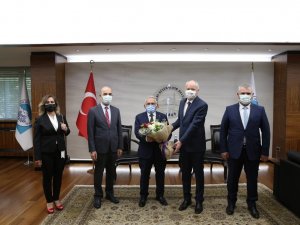 Büyükkılıç, Tapu ve Kadastro Teşkilatı’nın 174. yıldönümünü kutladı