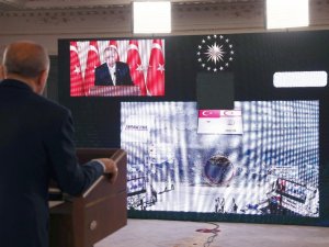 Cumhurbaşkanı Erdoğan: “Kıbrıs’ta yeni bir müzakere süreci olacaksa iki devlet arasında yürütülmelidir”