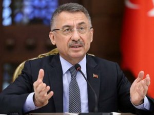 Cumhurbaşkanı Yardımcısı Oktay, Türkiye-KKTC Gençlik Buluşması’nda gençlerle buluştu