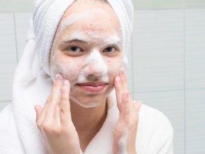 Sivilce tedavisinde dikkat edilecek noktalar