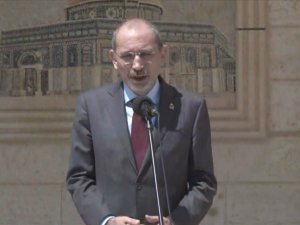 Filistin Devlet Başkanı Abbas, İsrail Cumhurbaşkanı Rivlin ile telefonda görüştü