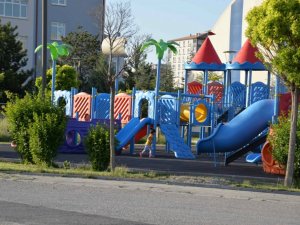 Kahramankazan’da parklar ışıl ışıl