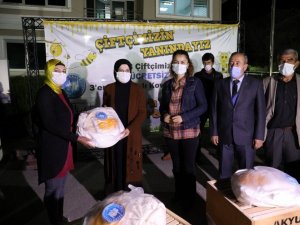 Arılı kovanlar sahiplerini buldu