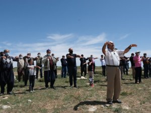 Hayvan yetiştiricilerinden yağmur duası