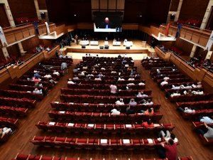 Alsancak’ta imar değişikliği Büyükşehir Meclisi gündeminde