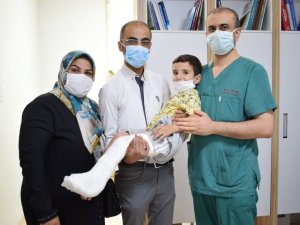 Minik Mikail’in yüzünü ANKA güldürdü