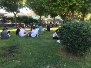 Sosyalleşmenin yeni gözdesi parklar oldu