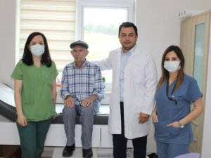 Kanser nedeniyle alt dudağının yüzde 80’ini kaybeden hastaya nakil yapıldı